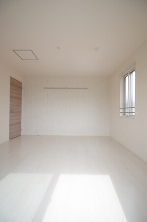 ロイヤルテラスの物件内観写真